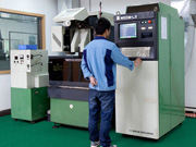 NCワイヤカット機